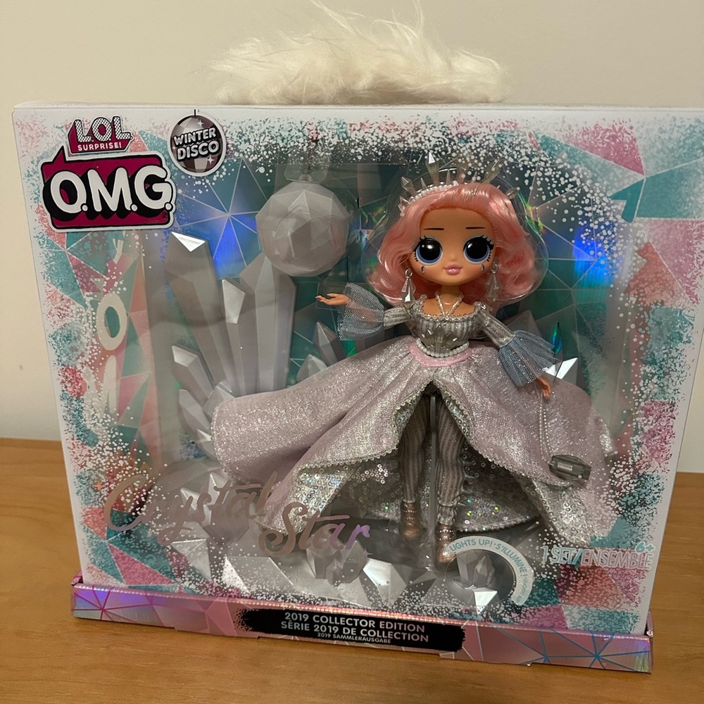 2019 LOL OMG Winter Disco Collector Edition